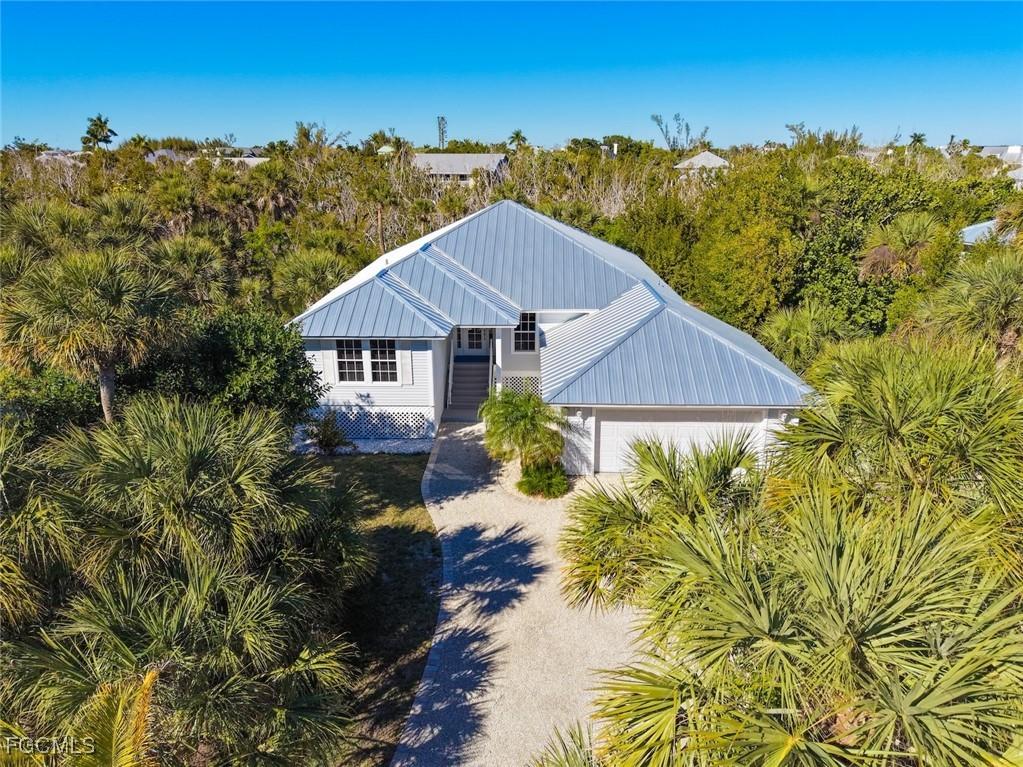 1832 Farm Tr., Sanibel, FL 33957
