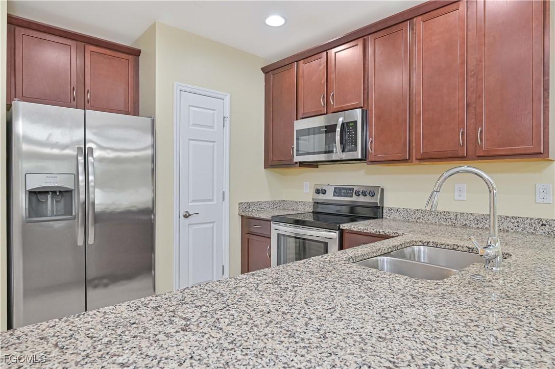 3739 Crofton Ct., Fort Myers, FL 33916