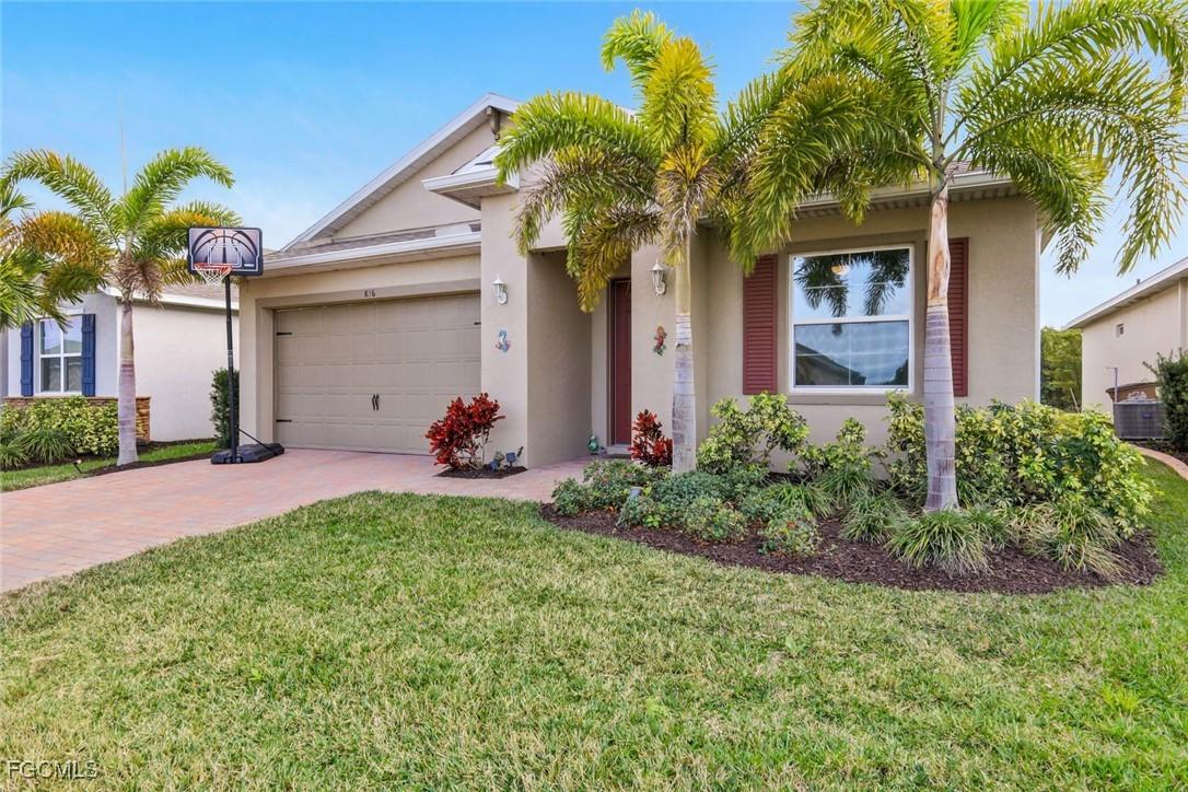 836 Heather Lake Ave., Cape Coral, FL 33993