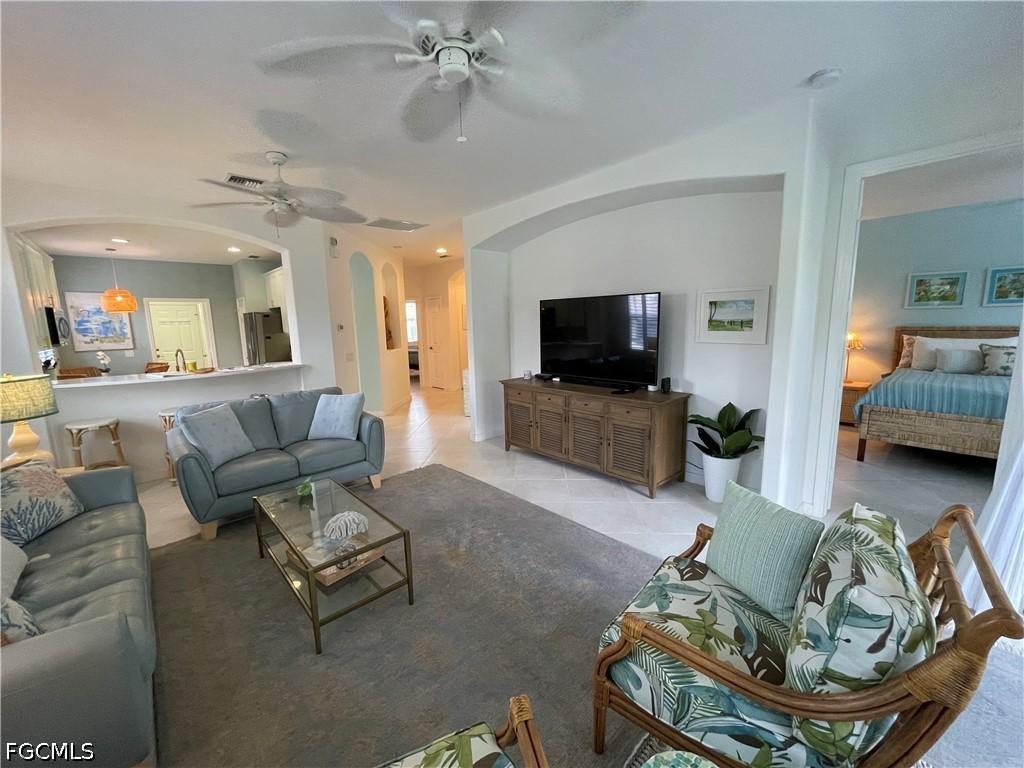 10640 Camarelle Cir., Fort Myers, FL 33913