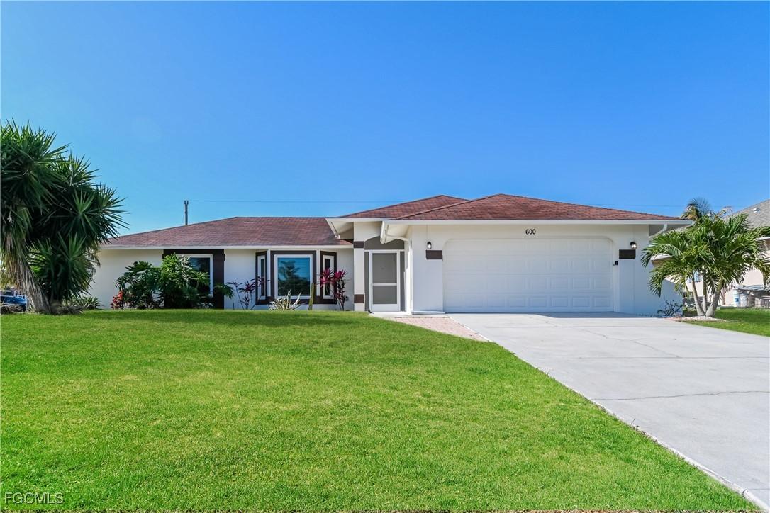 600 SW 18th Ter., Cape Coral, FL 33991