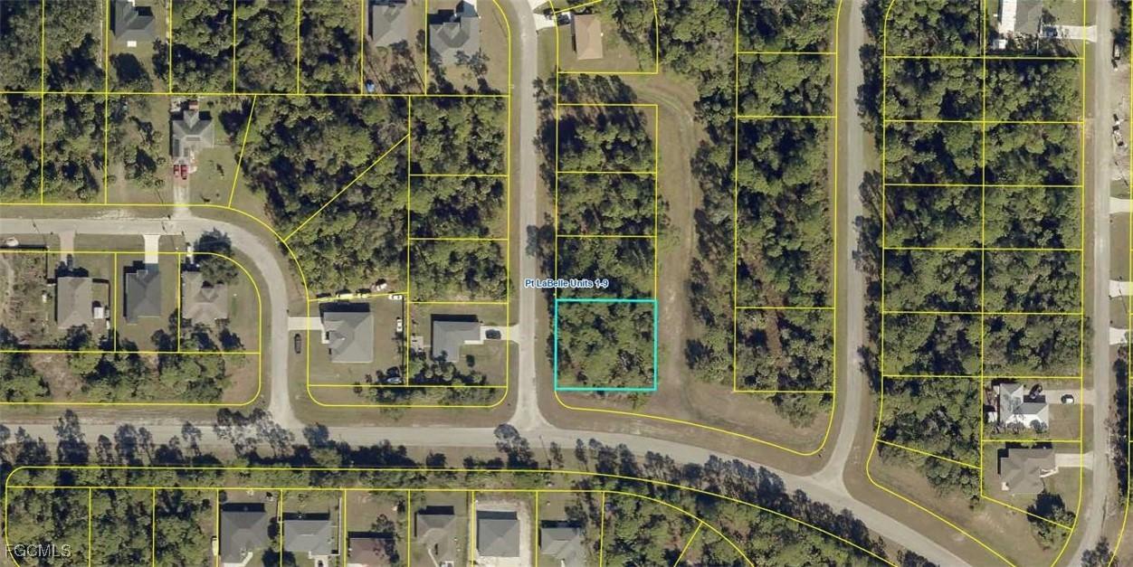 8087 Sherwood Cir., Labelle, FL 33935