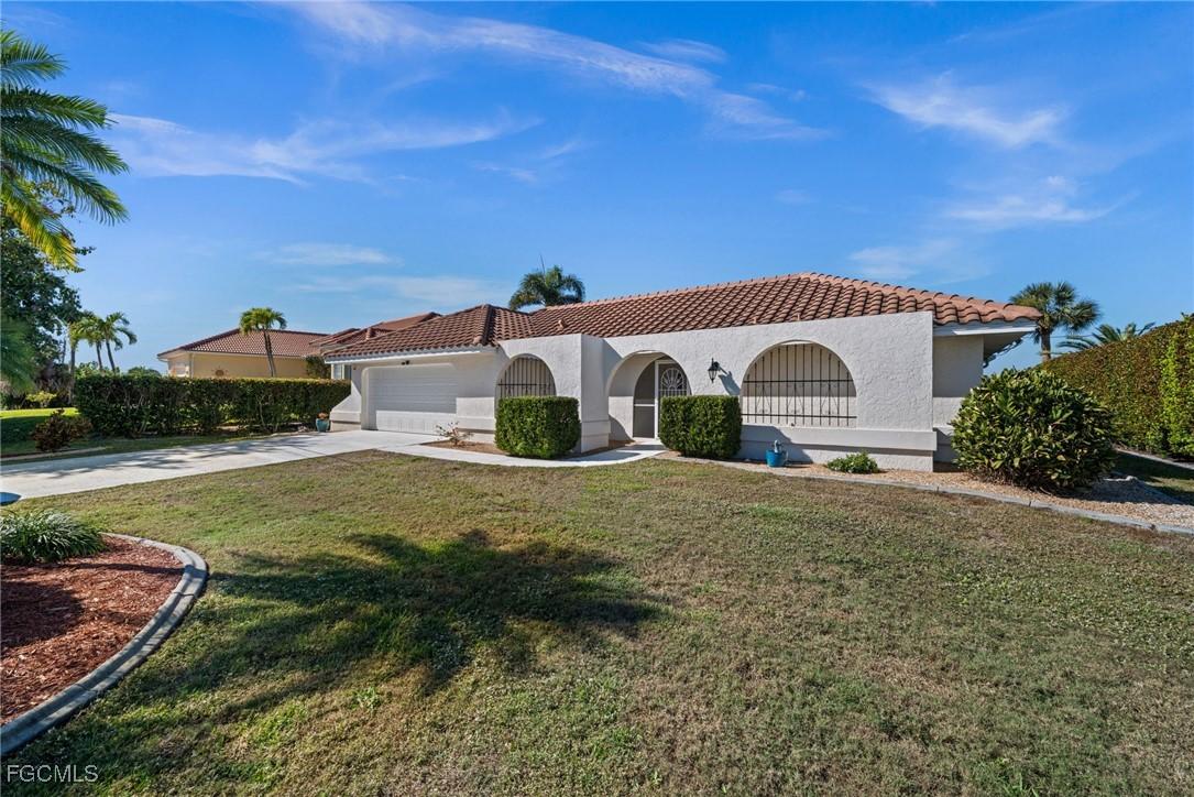 2758 8th Ave., St James City, FL 33956