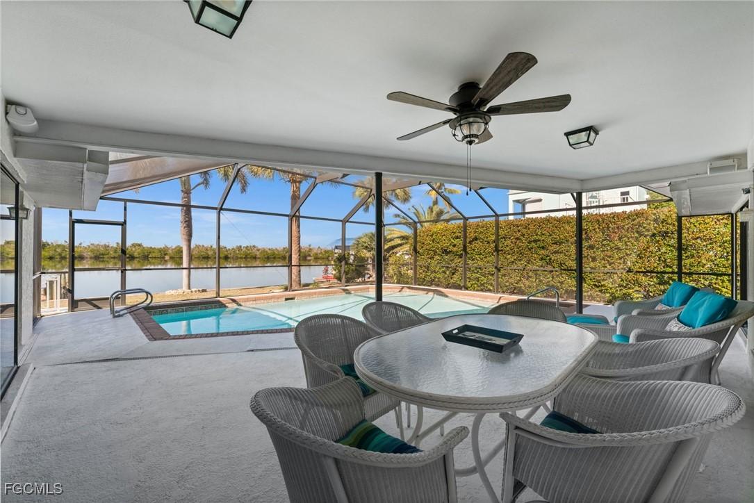 2758 8th Ave., St James City, FL 33956