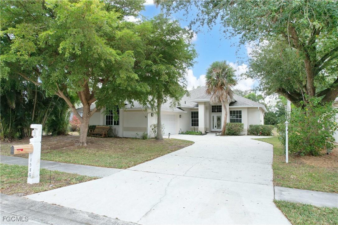 1580 Argyle Dr., Fort Myers, FL 33919