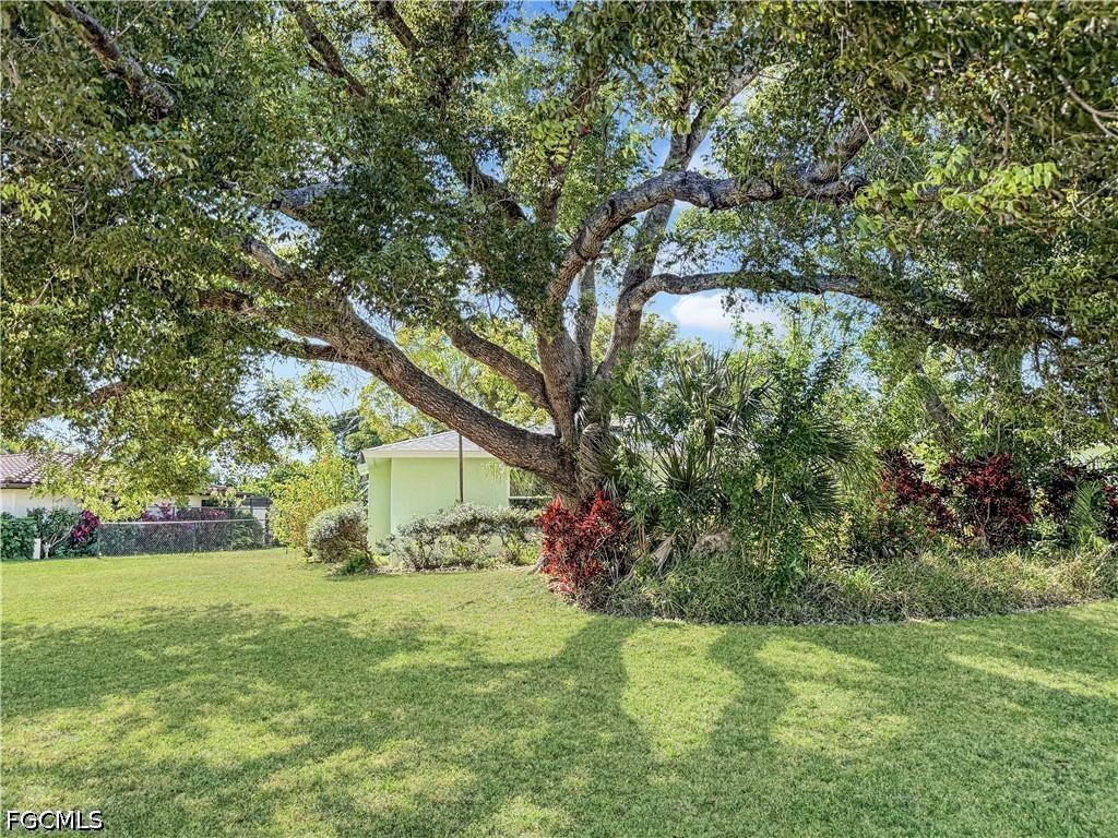 3510 SE 2nd Ave., Cape Coral, FL 33904