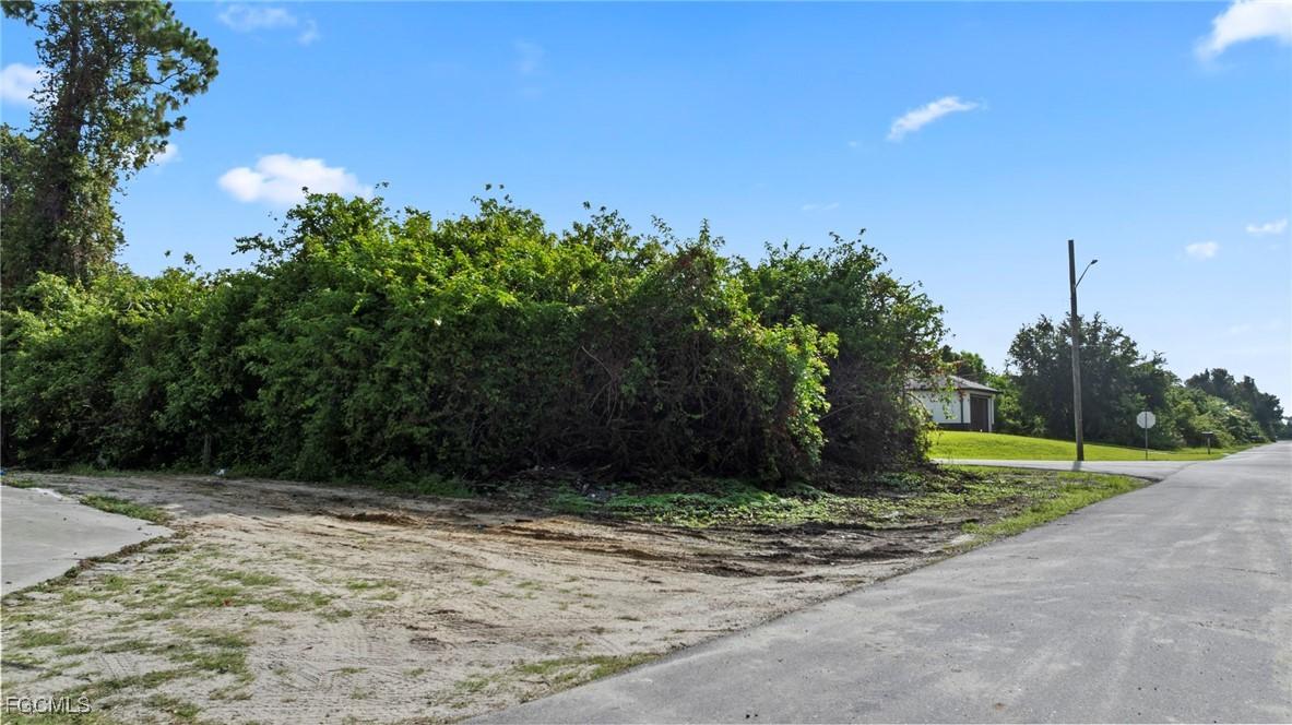 5220 2nd St., Lehigh Acres, FL 33971