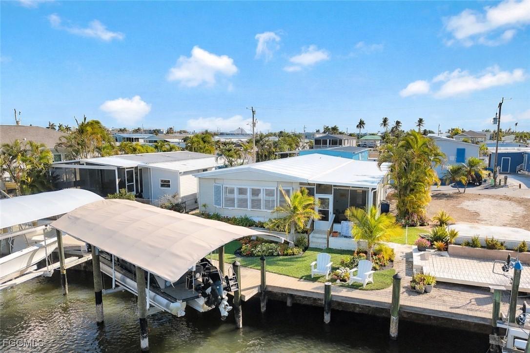 2971 Bounty Ln., St James City, FL 33956