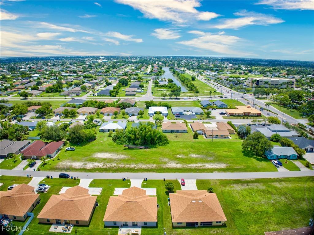 1302, 1216, 1222 SE 8th Pl., Cape Coral, FL 33990