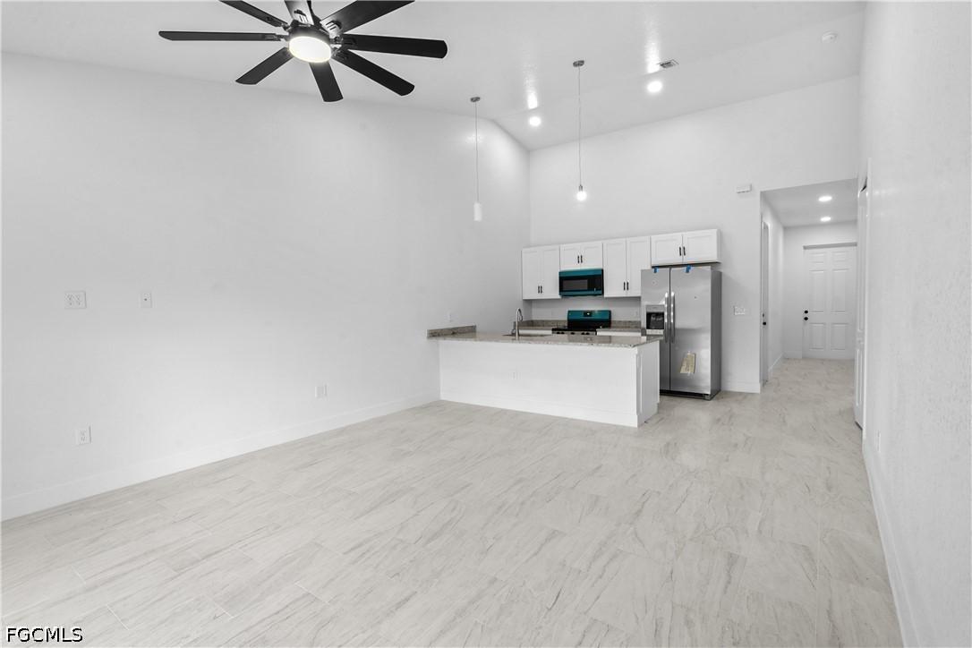 632/634 Knapp St, Lehigh Acres, FL 33974