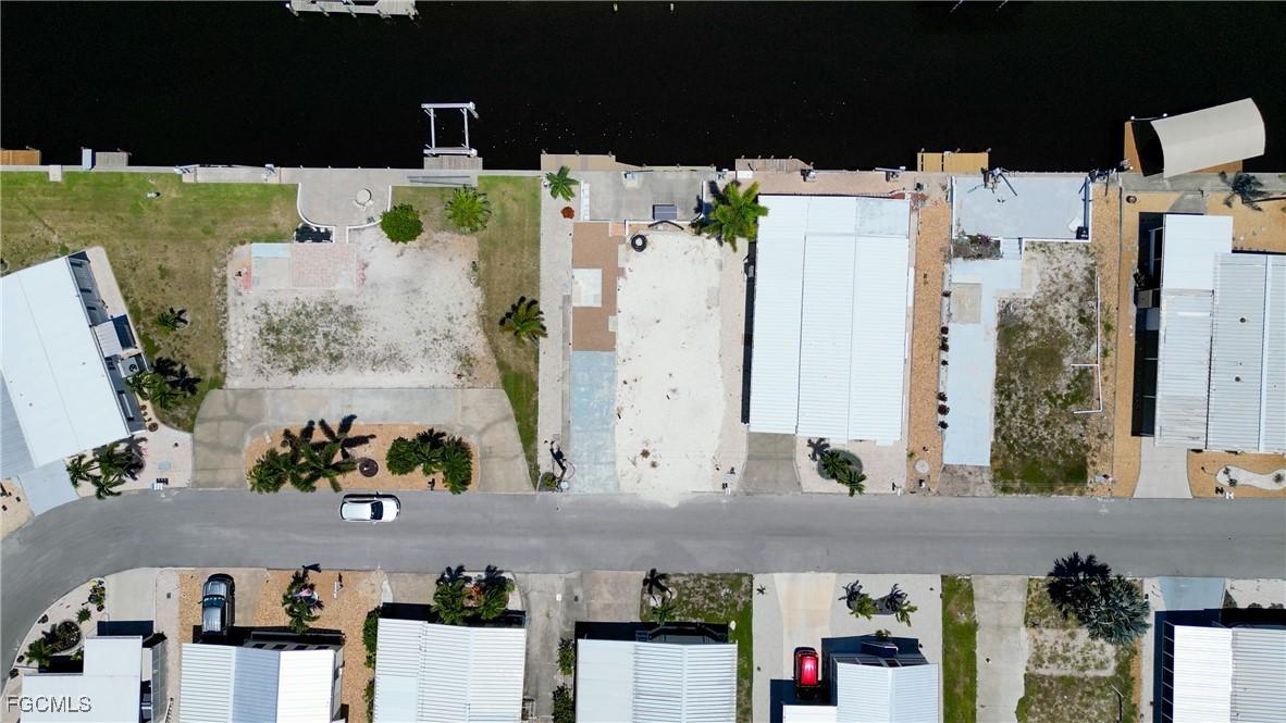 4932 Gulfgate Ln., St James City, FL 33956