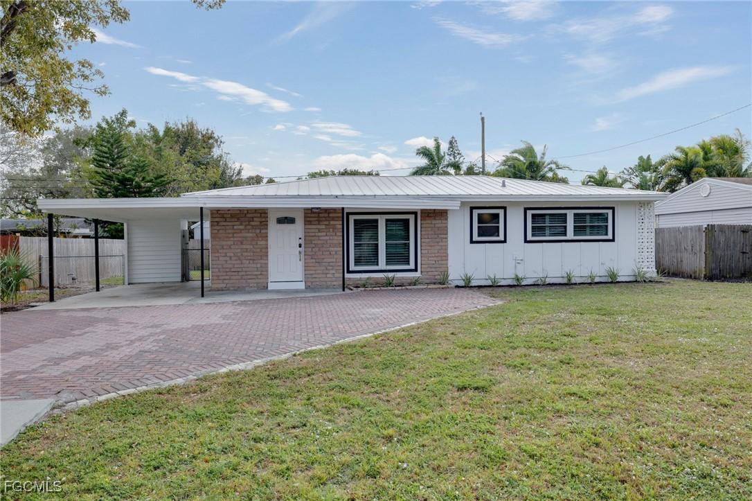 1542 Coconut Dr., Fort Myers, FL 33901