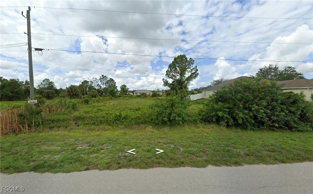 1908 Quintero Ln., Lehigh Acres, FL 33972