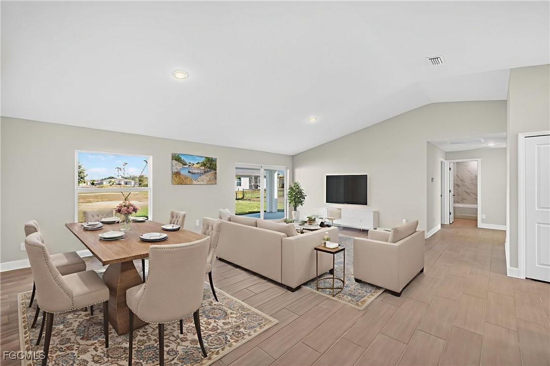 1227 NW 15th Pl., Cape Coral, FL 33993