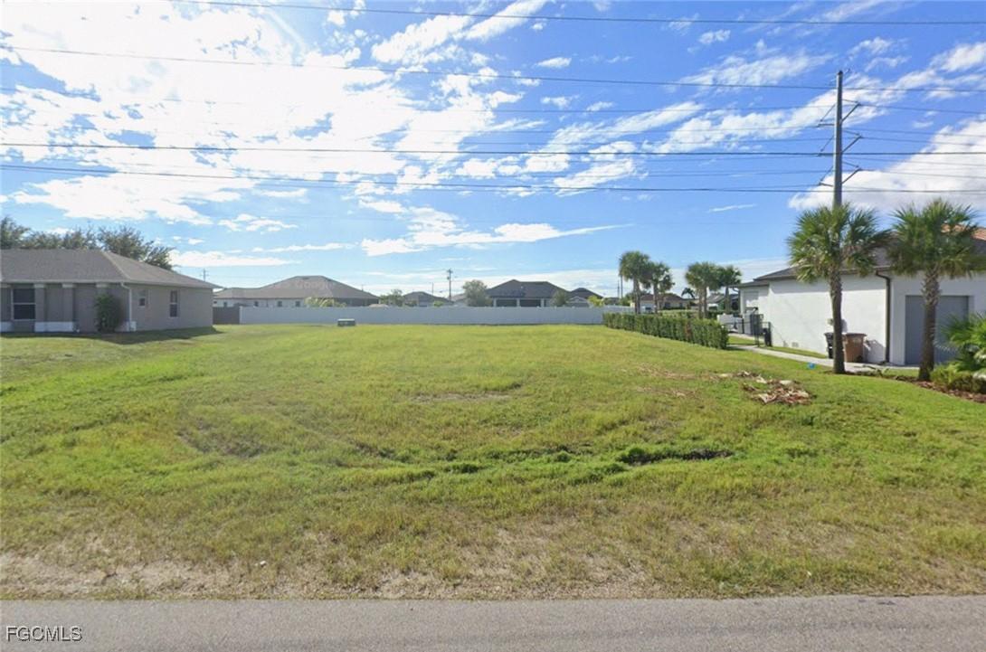 302 SW 24th Ave., Cape Coral, FL 33991