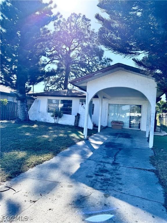 764 108th Ave., Naples, FL 34108