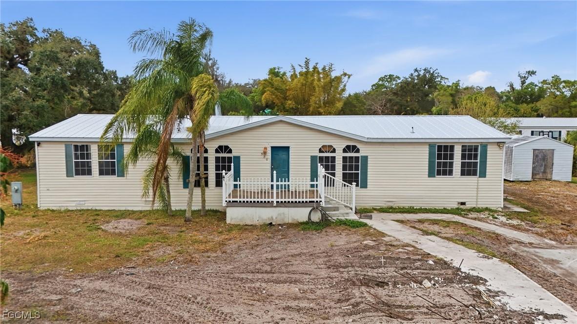 580 Brittany Ln., Labelle, FL 33935