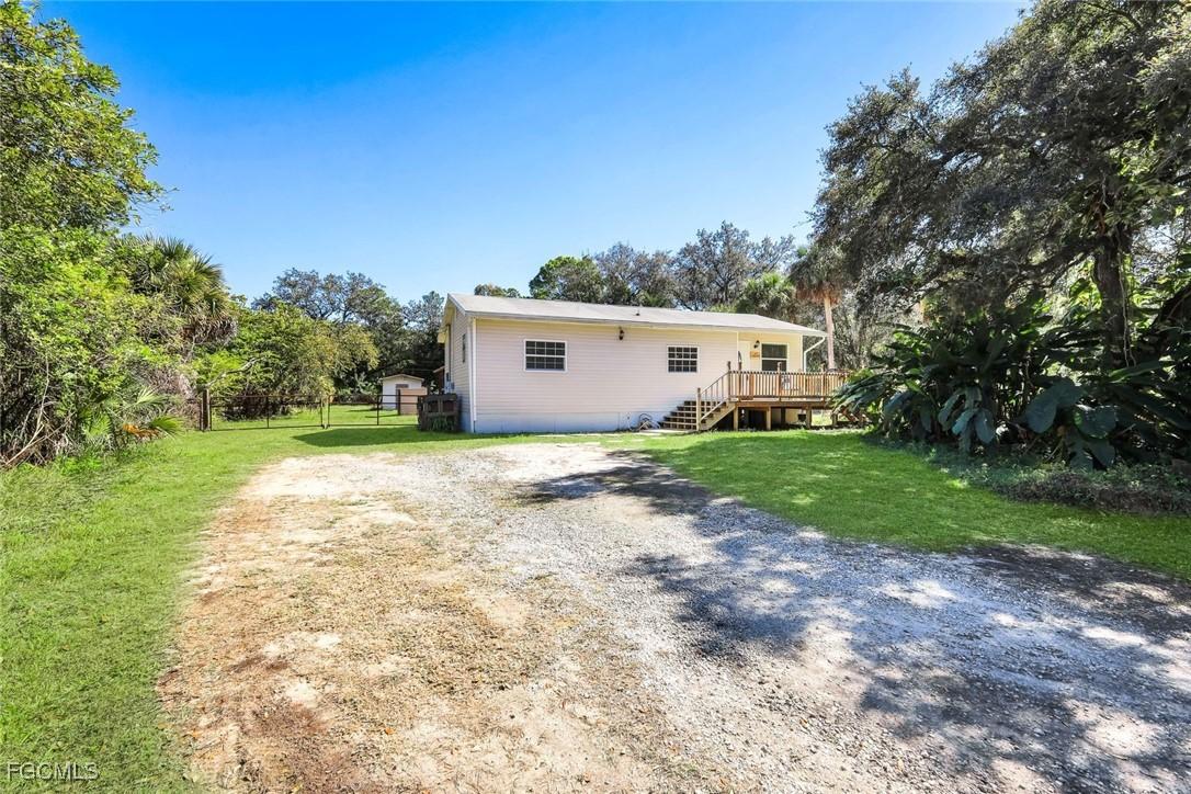 1720 Greenwood Ave., Lehigh Acres, FL 33972