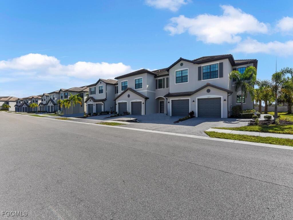 14253 Pine Lodge Ln., Fort Myers, FL 33913