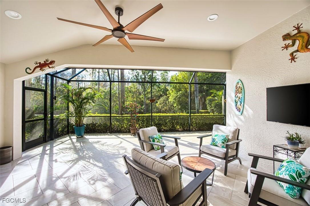 9543 Hemingway Ln., Fort Myers, FL 33913