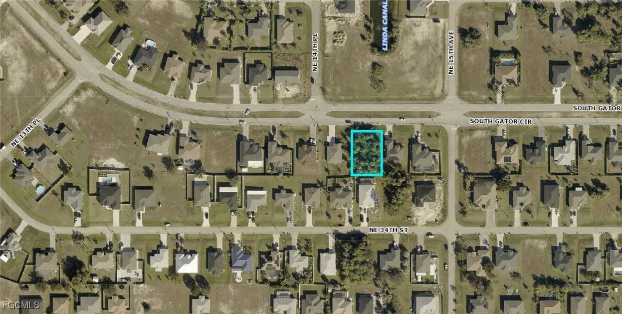 1404 S Gator Cir., Cape Coral, FL 33909