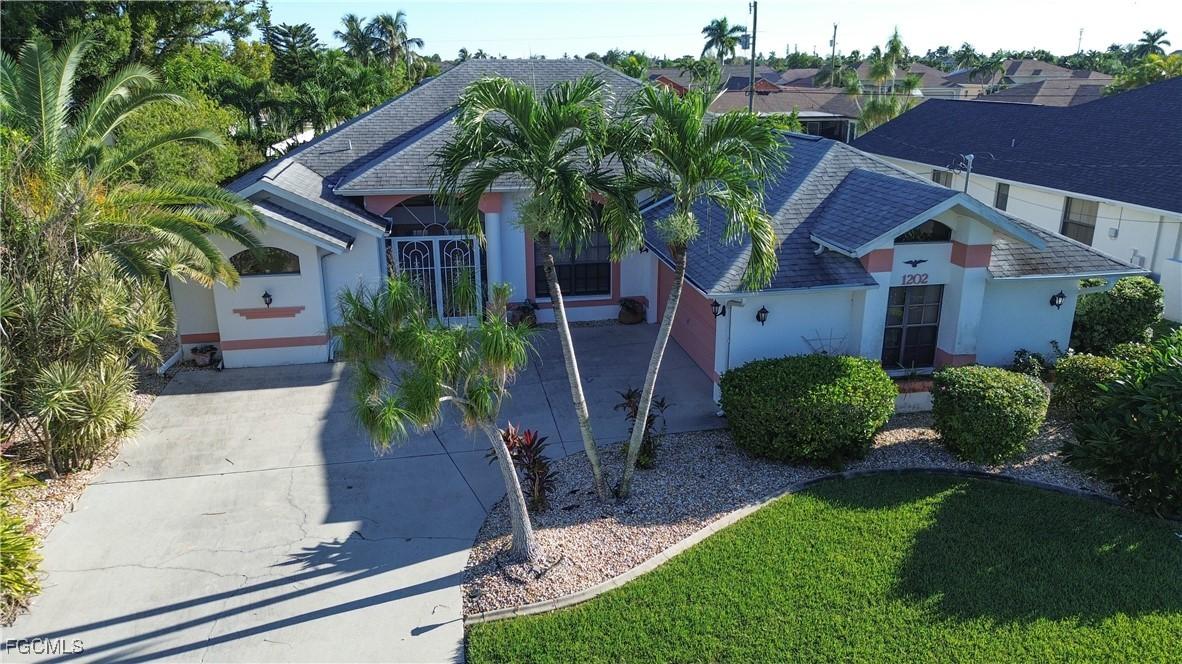 1202 SE 21st St., Cape Coral, FL 33990