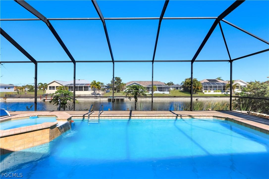 1417 SW 28th Ter., Cape Coral, FL 33914