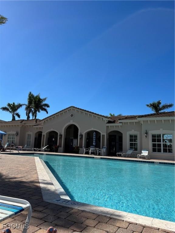 3806 Clearbrook Ln., Fort Myers, FL 33966