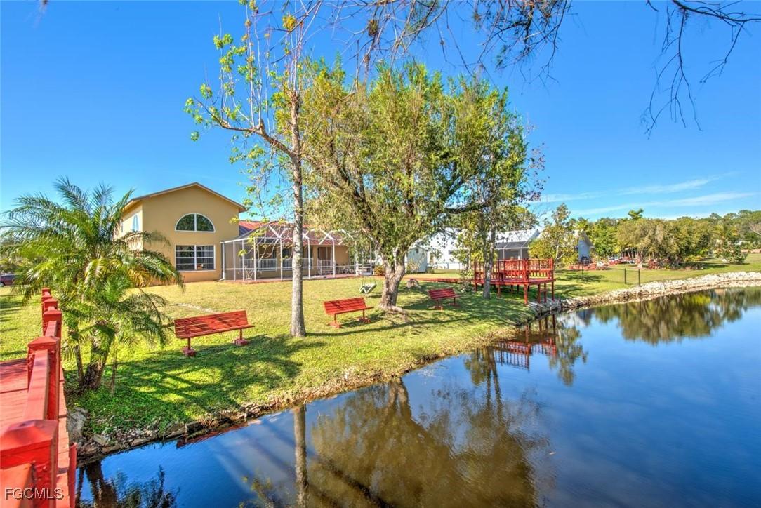 17236 Castleview Dr., North Fort Myers, FL 33917