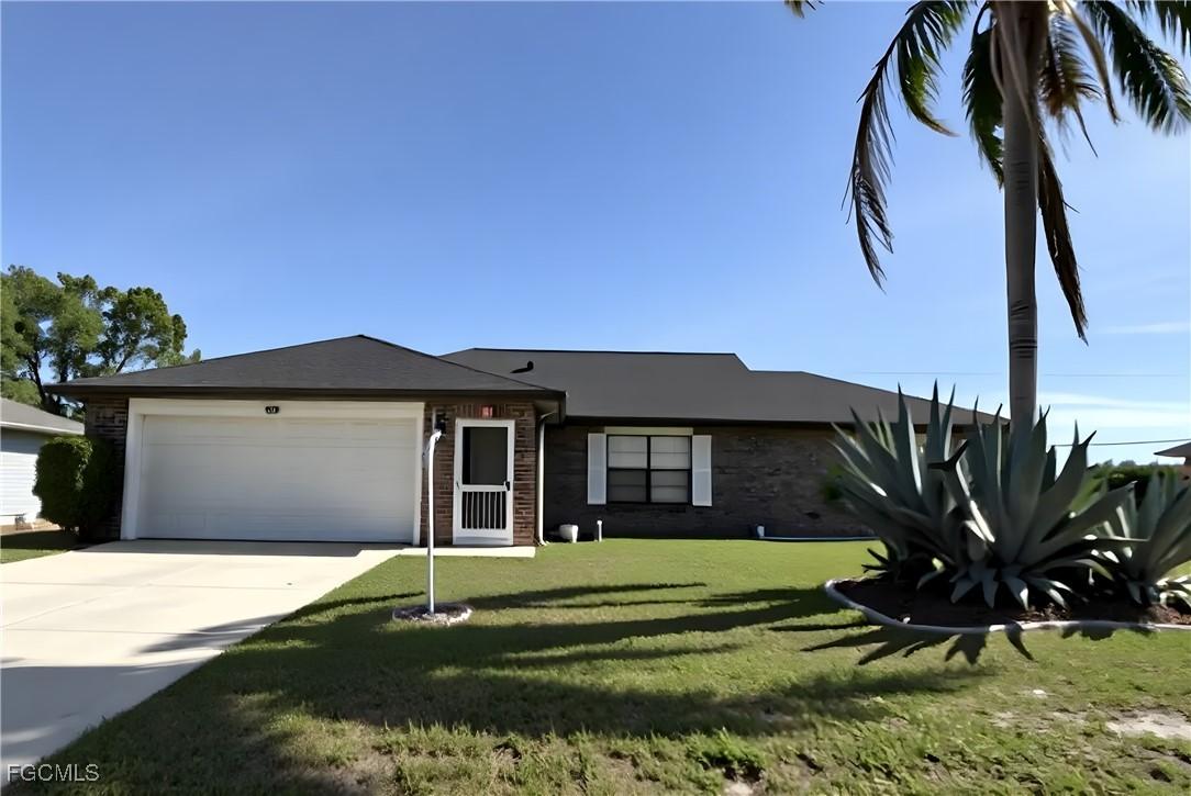1423 NE 13th Ave., Cape Coral, FL 33909