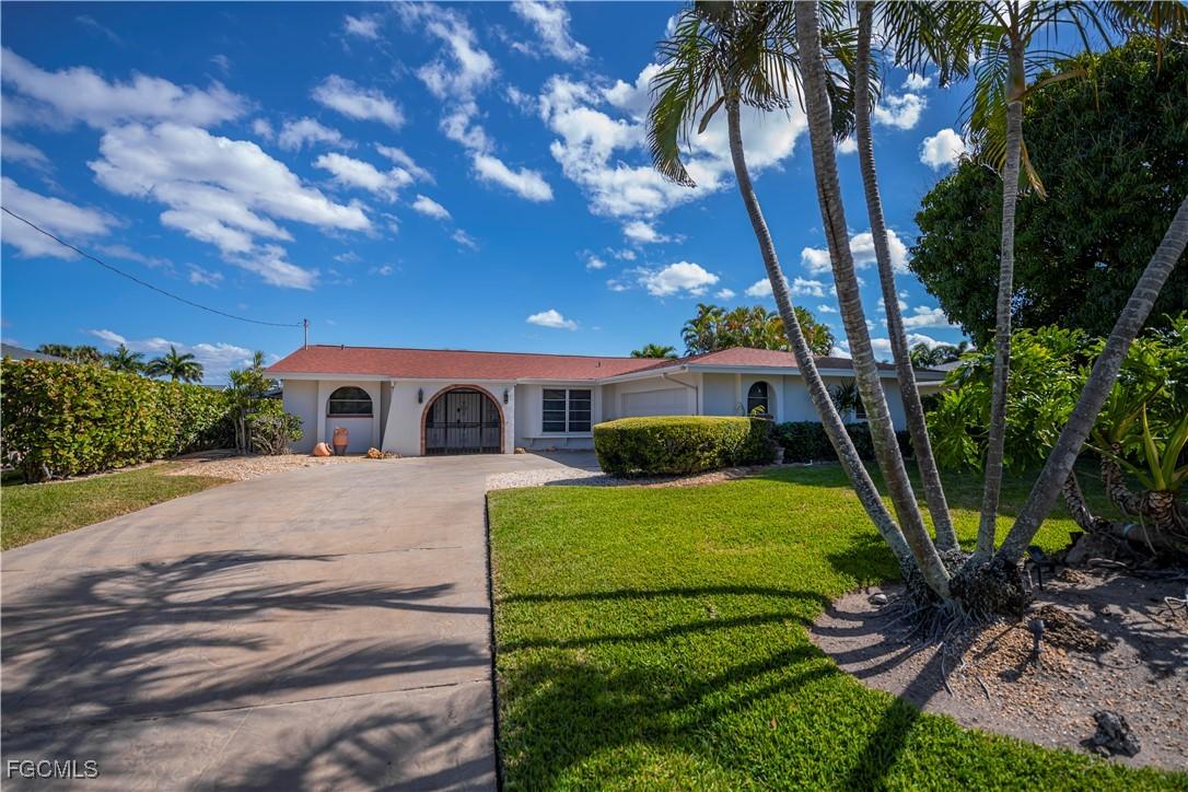 3511 SE 18th Pl., Cape Coral, FL 33904