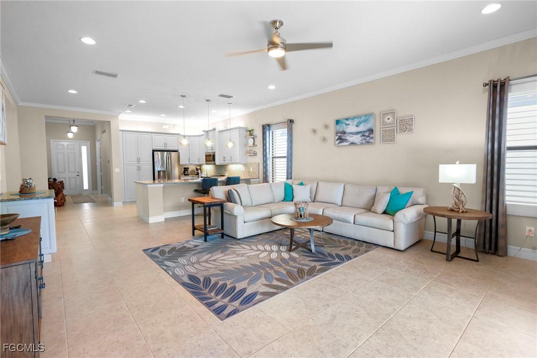 11552 Riverstone Ln., Fort Myers, FL 33913