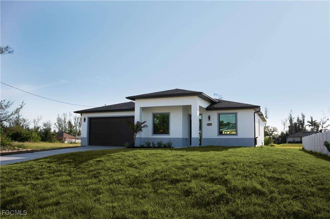 1208 NW 25th Pl., Matlacha, FL 33993