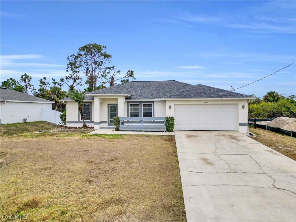 6121 Hutton Ct., Fort Myers, FL 33905