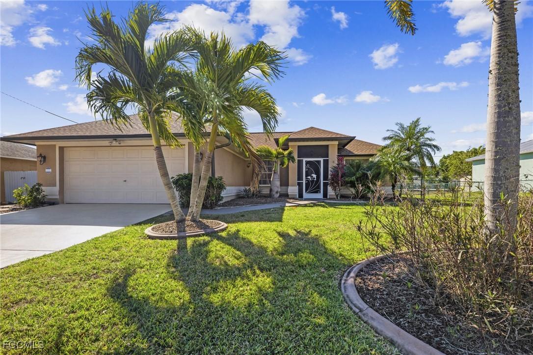 1502 SW 13th Ter., Cape Coral, FL 33991