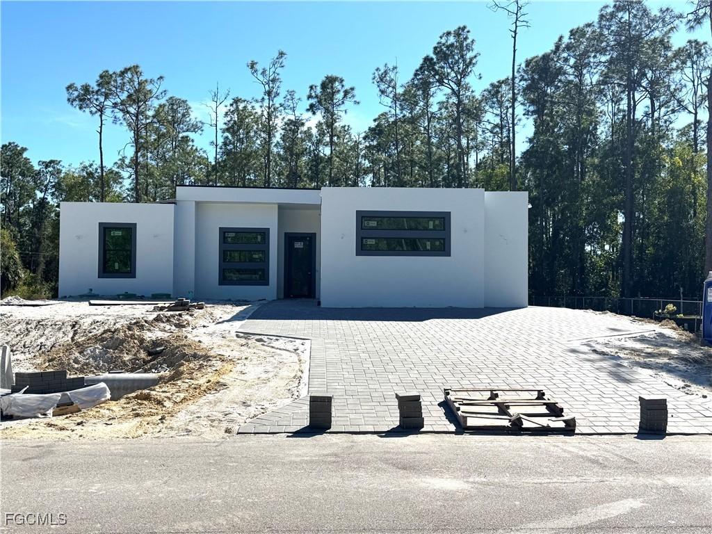 3306 E 2nd St., Lehigh Acres, FL 33936