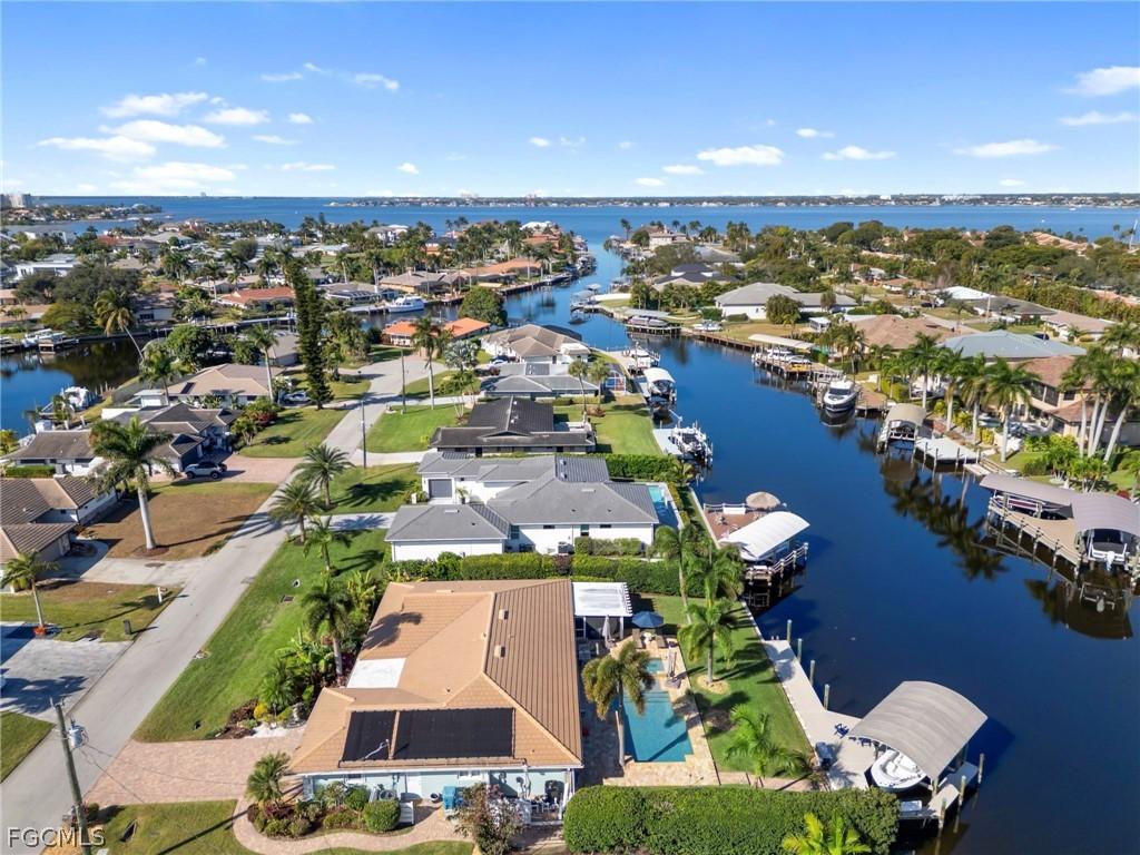 977 N Waterway Dr., Fort Myers, FL 33919