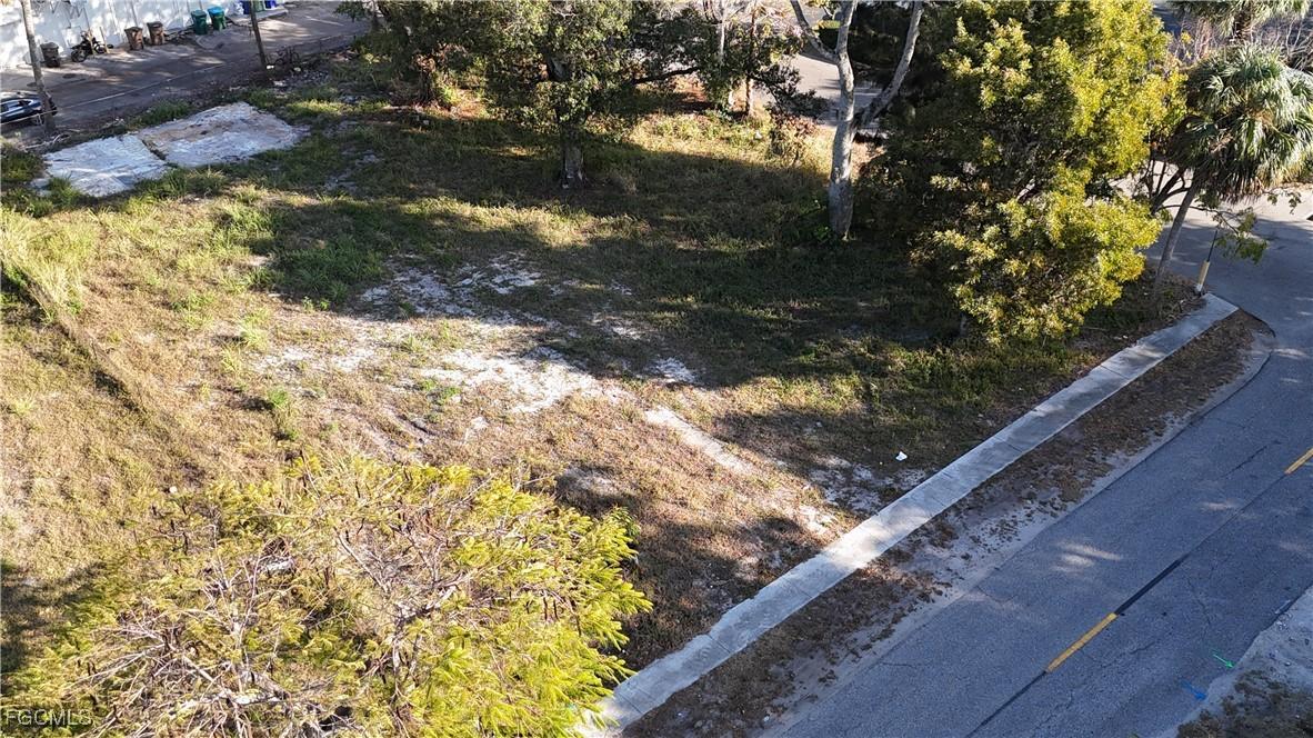 76 Alameda Ave., Fort Myers, FL 33905