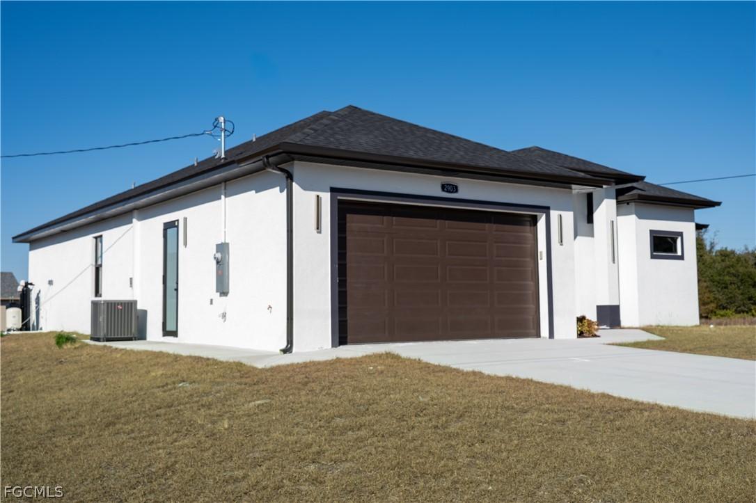 2903 E 17th St., Lehigh Acres, FL 33972