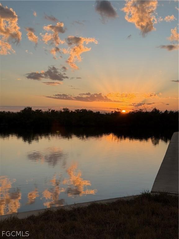 2320 NW 44th Pl., Cape Coral, FL 33993