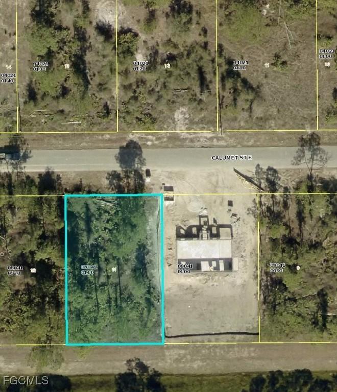 852 Calumet St., Lehigh Acres, FL 33974