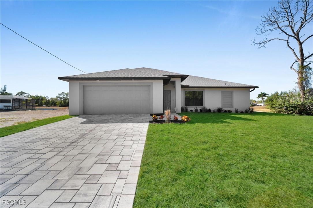 3594 NE 9th Pl., Cape Coral, FL 33909