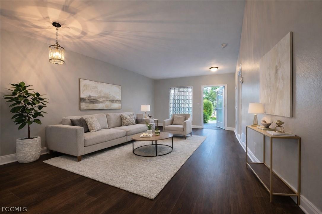 4160 Castilla Cir. #103, Fort Myers, FL 33916