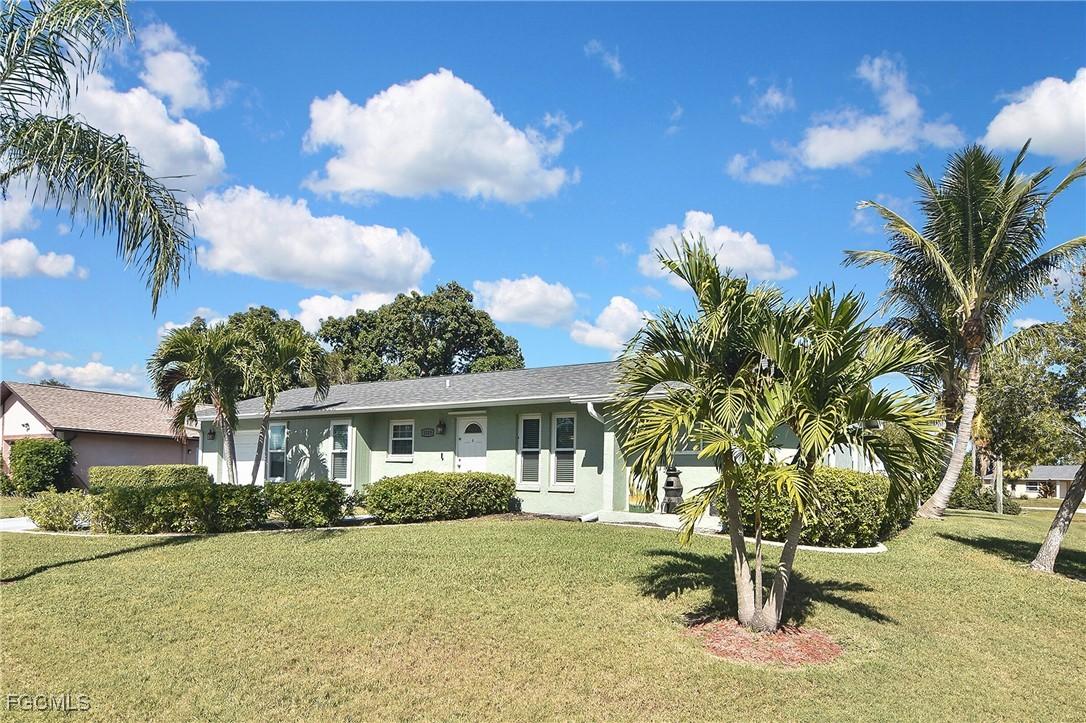 1319 SE 33rd Ter., Cape Coral, FL 33904