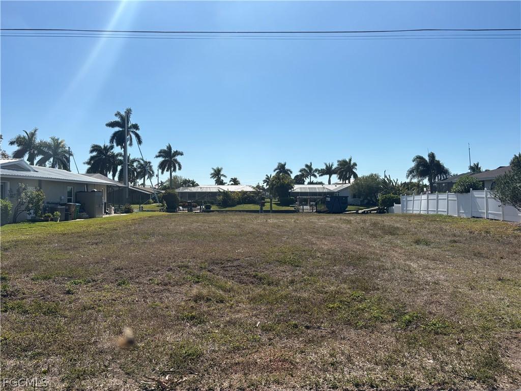 1930 SE 37th St., Cape Coral, FL 33904