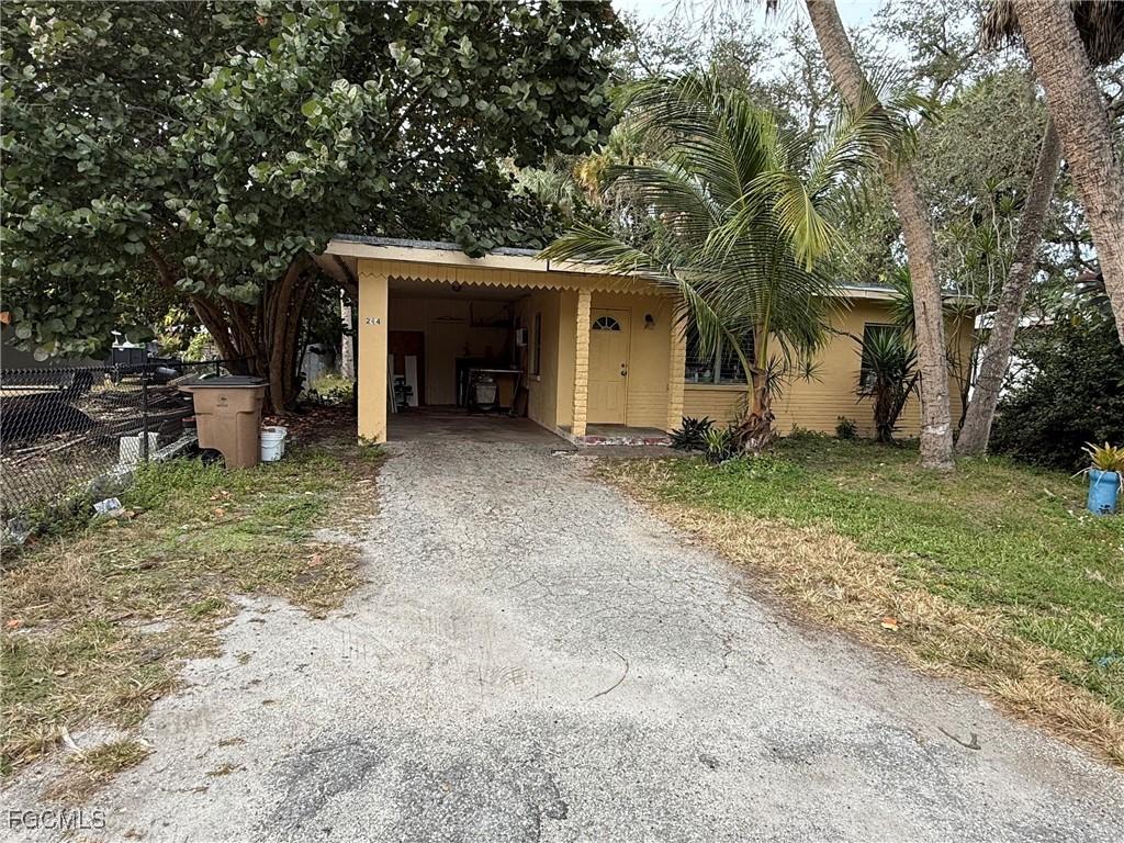 244 Labelle Ave., Fort Myers, FL 33905