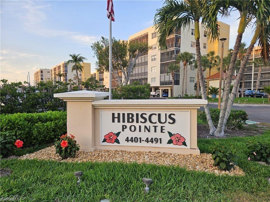 Hibiscus Pointe #82 Bay Beach Ln., Fort Myers Beach, FL 33931