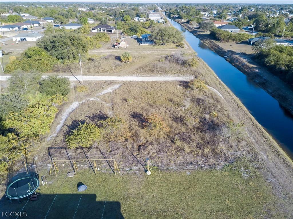 1406 Clyde Ave., Lehigh Acres, FL 33976