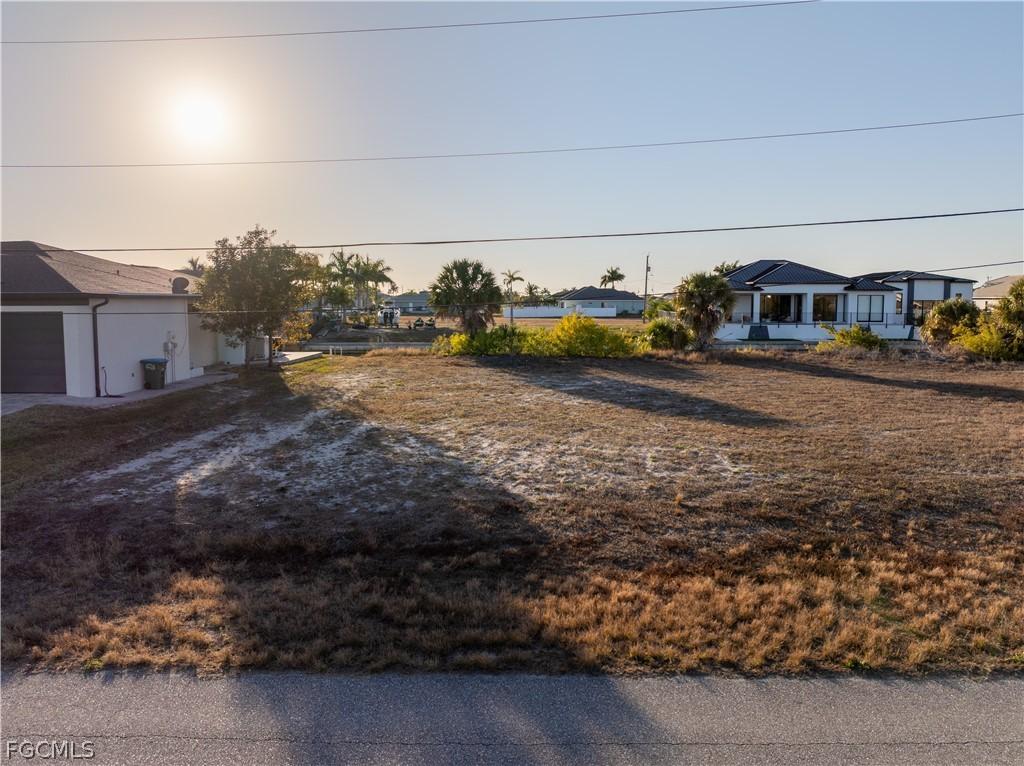 1418 NW 33rd Pl., Cape Coral, FL 33993