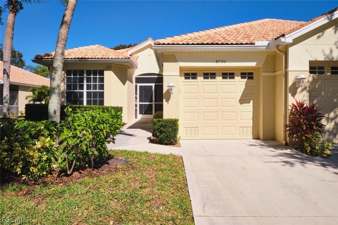 8790 Middlebrook Dr., Fort Myers, FL 33908